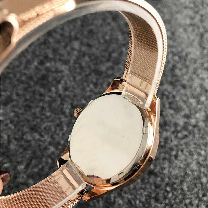 Montre femme Novo blagovno znamko ženska oblikovalec ure črno bele dame oblačenja watch luksuzni Zapestnica srebrno ročne ure quartz ura 2